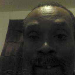 Stewart Holmes Photo 10