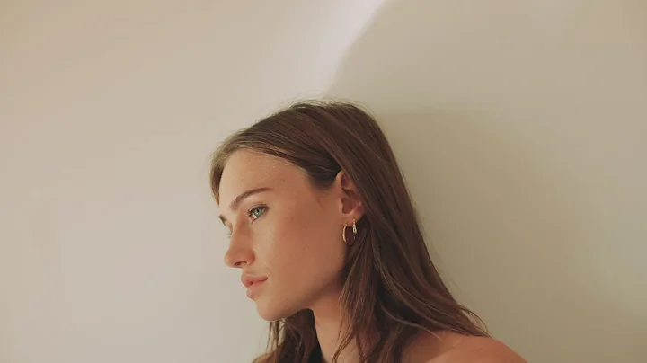 Nina Jacobs Photo 30