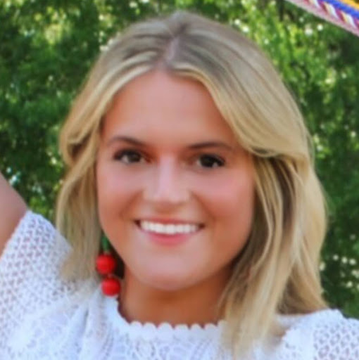 Annie Norris Photo 15