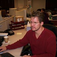 Eric Winter Photo 11