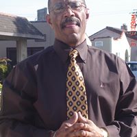 Damon Holmes Photo 5