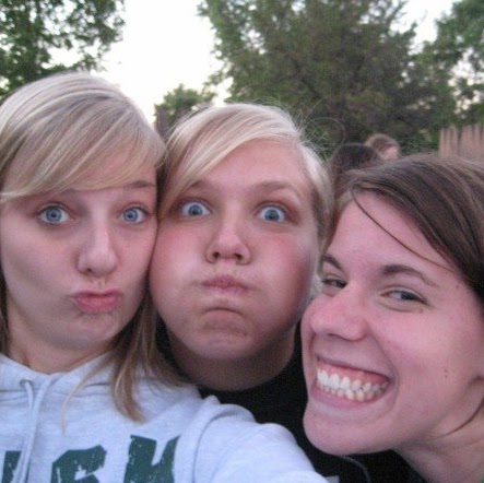Katie Barnes Photo 11