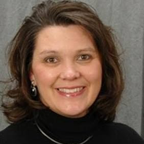 Suzanne King Photo 9