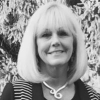 Kathleen Miller Photo 16