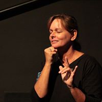Molly Kennedy Photo 5
