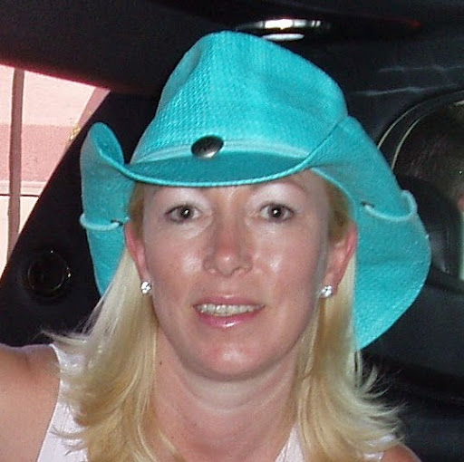 Sarah Taylor Photo 14