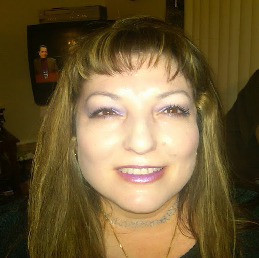 Laurie Hughes Photo 12