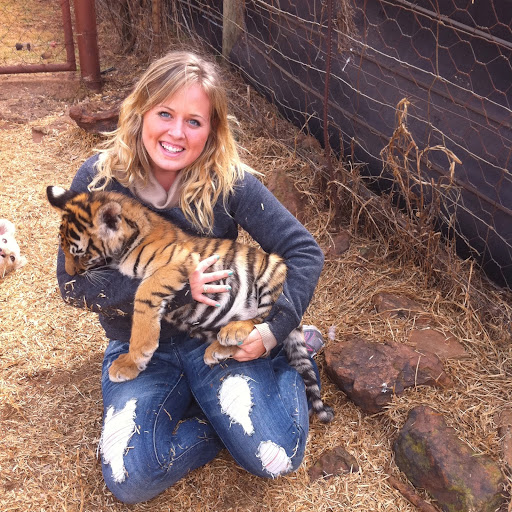 Natalie Coker Photo 10