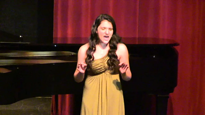 Hollie Matthews Photo 23