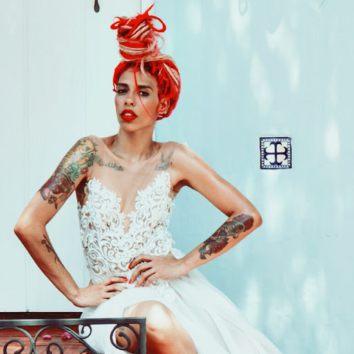 Lou Gonzalez Photo 10