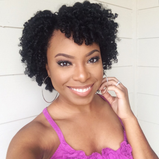 Alisha Clark Photo 9