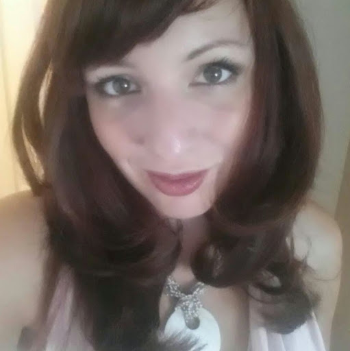 Alicia Henderson Photo 16