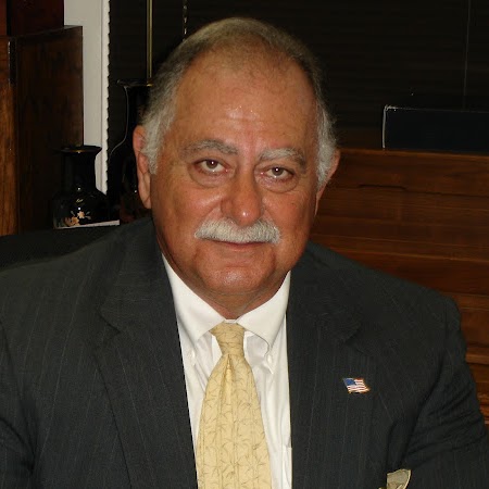 Malcolm Guleserian Photo 4