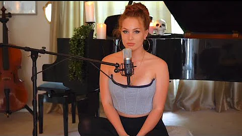 Sarah Gibson Photo 35