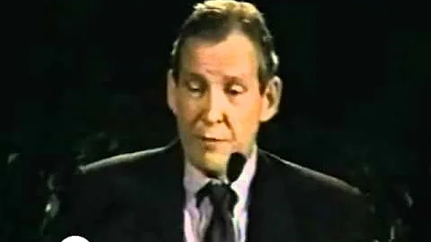 Larry Farrell Photo 29