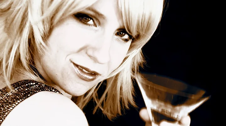 Louise Steele Photo 23