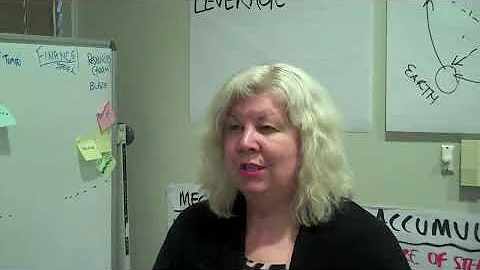 Vicky Jennings Photo 27