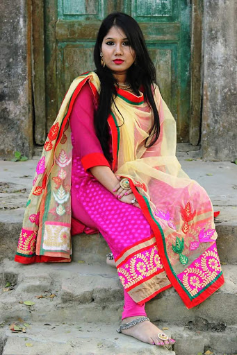Nasrin Sultana Photo 15