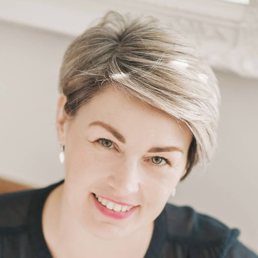 Jill Lawson Photo 14