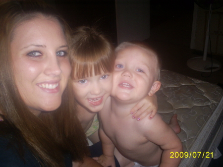 Tina Everett Photo 12