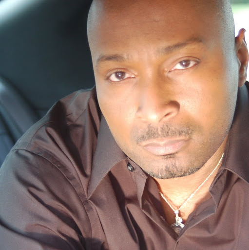 Eddie Oliver Photo 12