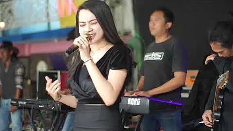 Eva Silvia Photo 11