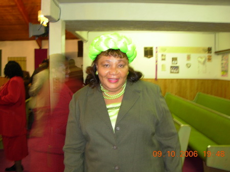Annie Howard Photo 17