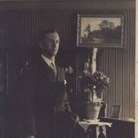 Carl Ernst Photo 3