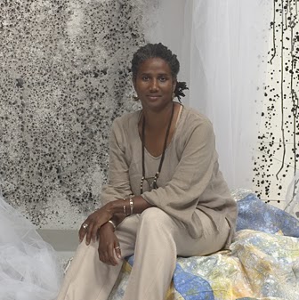 Gina Lewis Photo 12