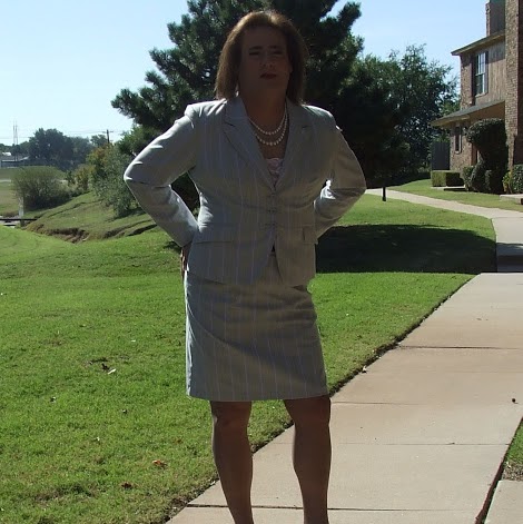 Julia Walden Photo 14