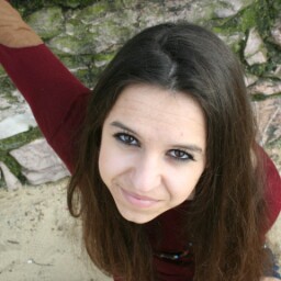 Laura Recio Photo 12