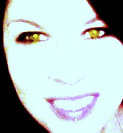 Sarah Bott Photo 15