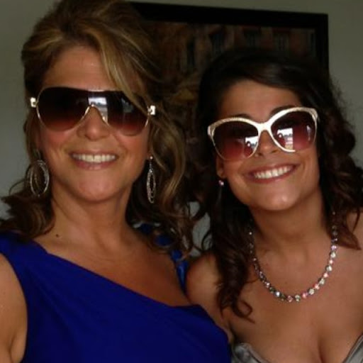 Gina Stevens Photo 14