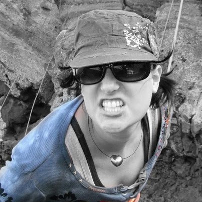 Sarah Chamberlain Photo 13