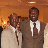 Dwight Moore Photo 9
