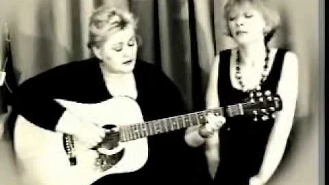 Jane Holahan Photo 6