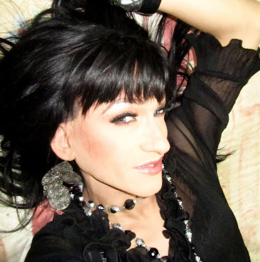 Paula Berry Photo 14