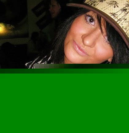 Shelby Lawrence Photo 16