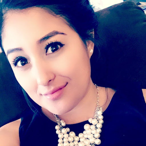 Yazmin Perez Photo 16