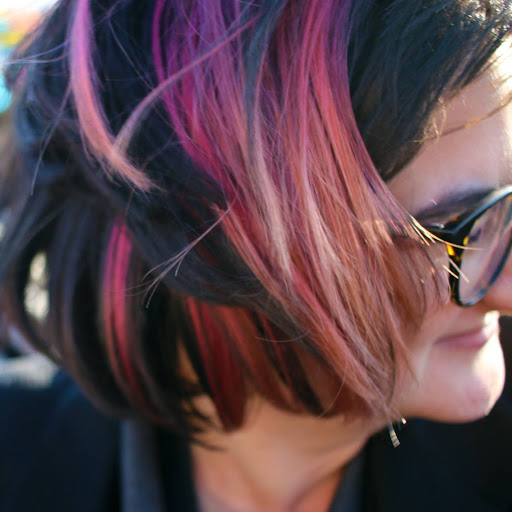Sara Hebert Photo 9