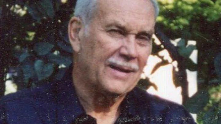 Thomas Raines Photo 29