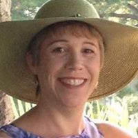 Suzanne Connelly Photo 6
