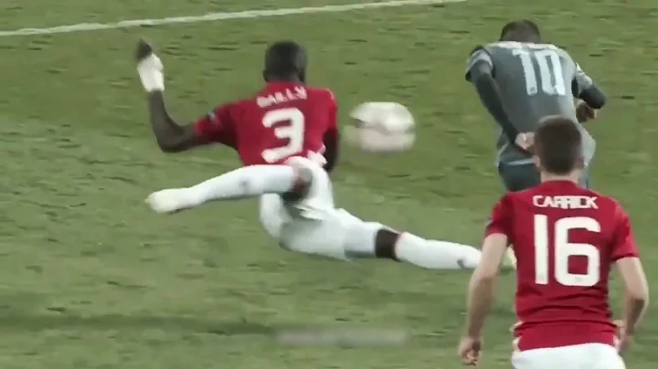 Eric Bailly Photo 24
