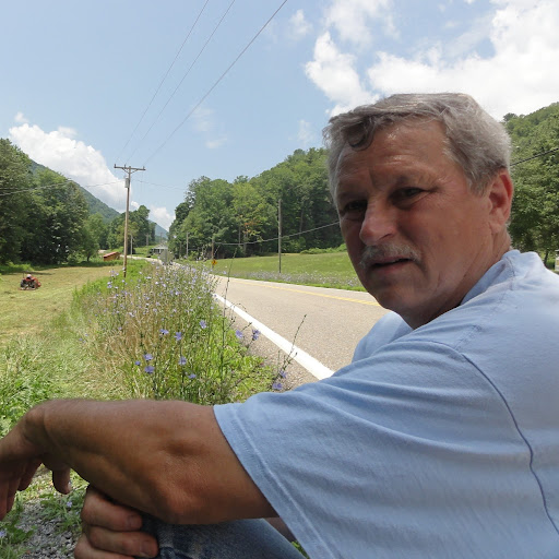 Randy Snyder Photo 15