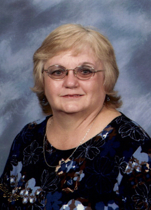 Diane Mills Photo 18