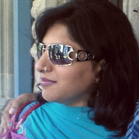 Veena Gandhi Photo 9