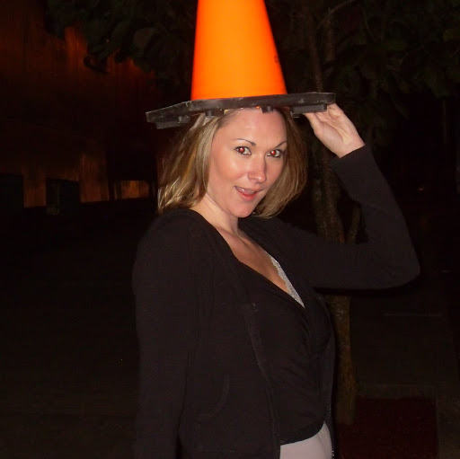 Nicole Tharp Photo 11