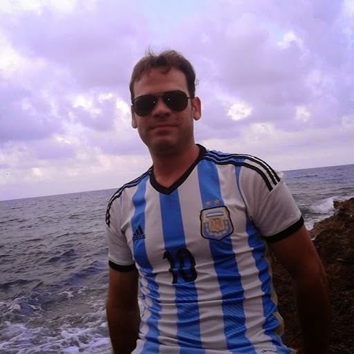 Pedro Valdes Photo 16