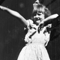 Ruthie Crow Photo 3