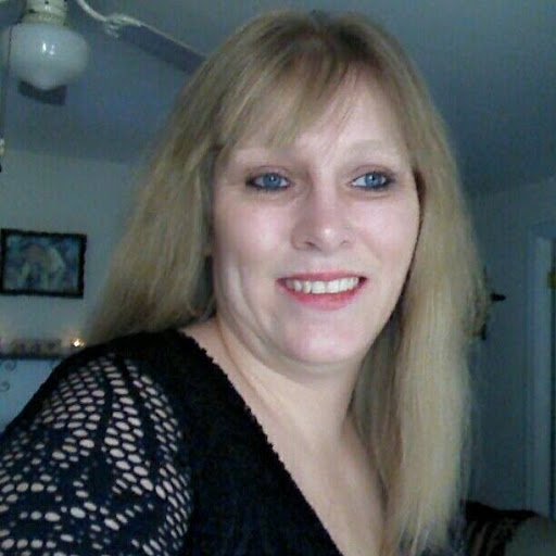 Lisa Wade Photo 10